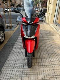 Honda SH 350 SPORTY anno 2025