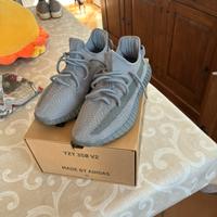 Yeezy boost 350
