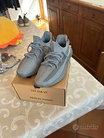 Yeezy boost 350