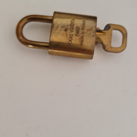 Lucchetto louis Vuitton originale