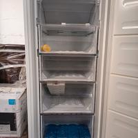 Congelatore Whirlpool 