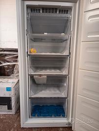 Congelatore Whirlpool 