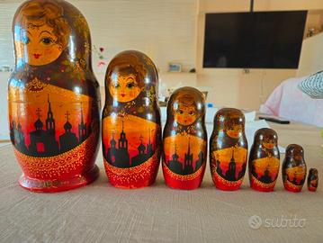 Matriosche dipinte a mano