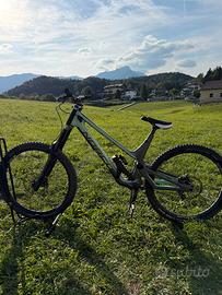 Bici downhill Norco Aurum HSP C2