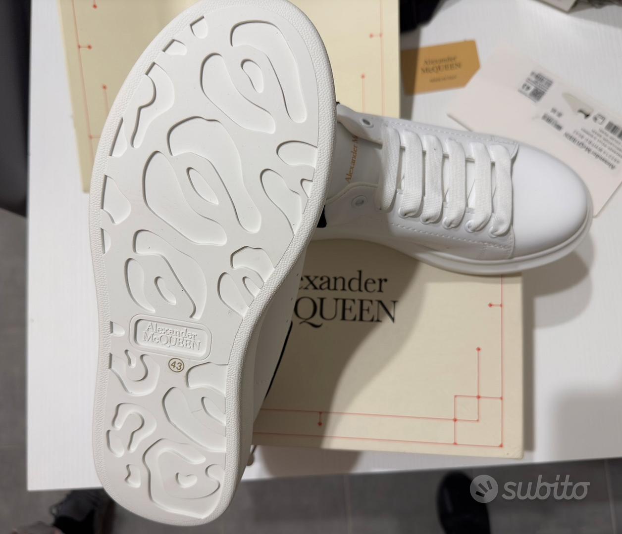 Scarpe Alexander McQueen Abbigliamento e Accessori In vendita a Rimini