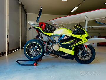 2014 Ducati panigale 1199 (solo pista)