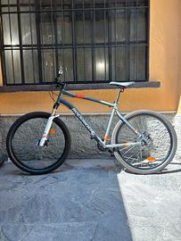 Mountain Bike Rockrider ST120 Come nuova