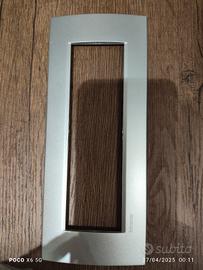 Bticino LNA4807TE Placca 7 Moduli, Grigio Tech

