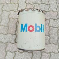 Latta olio Mobil anni 60