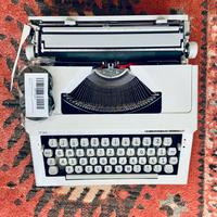 Macchina da scrivere Contessa 2 de luxe