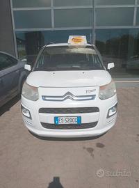 Picasso 1.6 diesel  2013