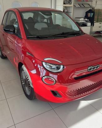 FIAT 500 Hybrid 1.0 70cv ICON