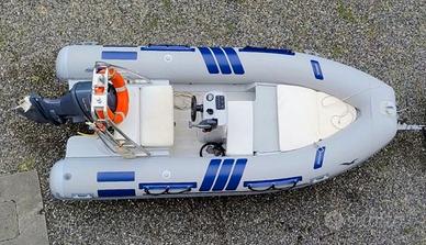 Gommone 450 con Yamaha 40 CV 4 tempi