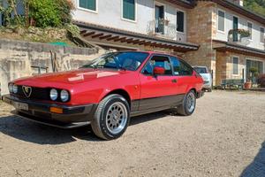 Alfa Alfetta  gtv 2.0