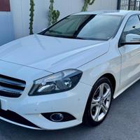MERCEDES-BENZ A 180 d Automatic Sport