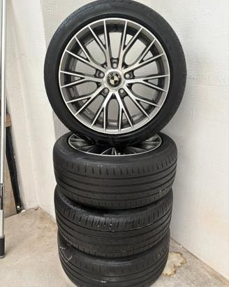 4x cerchi con gomme 225/45 R17  estivi