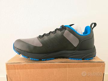 Scarpe da ginnastica, palestra e corsa