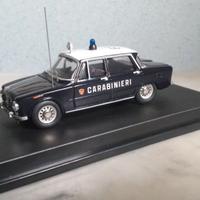modellino alfa romeo giulia carabinieri
