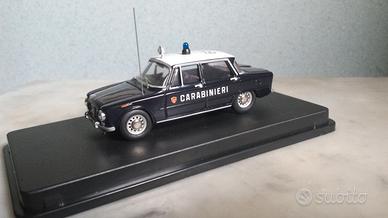 modellino alfa romeo giulia carabinieri