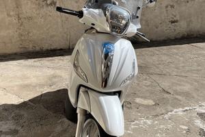 Beverly 300 - Bianco - Seminuovo