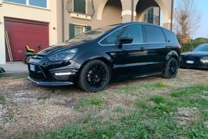 Ford s-max ST line 7 posti gancio traino