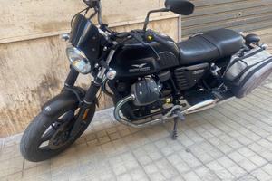 Moto Guzzi v7