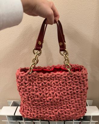 Borsa fatta a mano a uncinetto