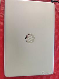 computer HP processore I5 SSD 512 gb