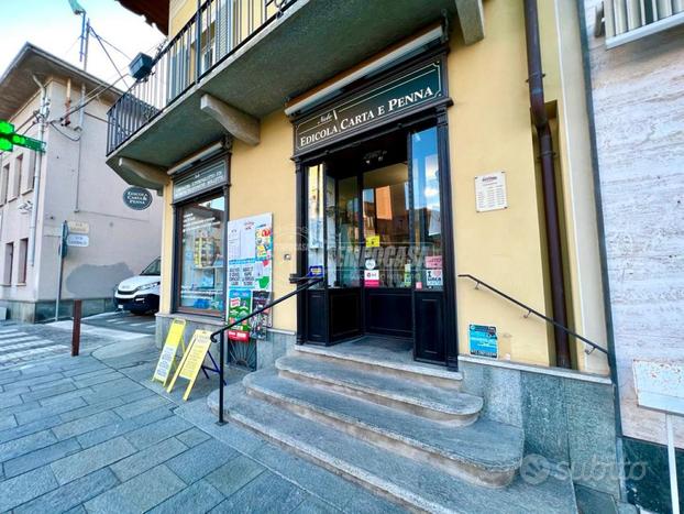 ATTIVITA' COMMERCIALE STORICA NEL CENTRO DI NOLE