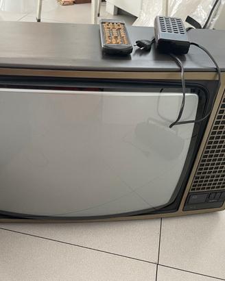 Televisore vintage ITT
