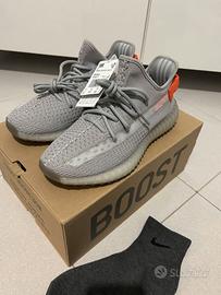 Yeezy Boost V2 taglia 42
