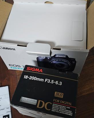 Canon 7D  battery grip e obbiettivo