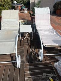 Coppia lettini in ferro battuto Unopiù con cuscini