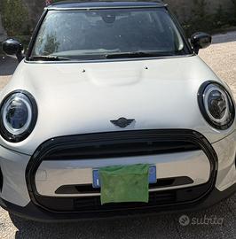 Mini Cooper F56 136 cv