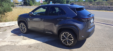 Yaris cross Benz elettric pari al nuovo