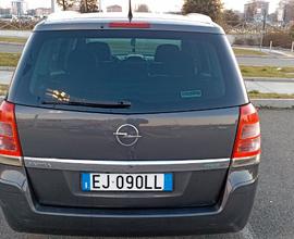 OPEL Zafira - 2011