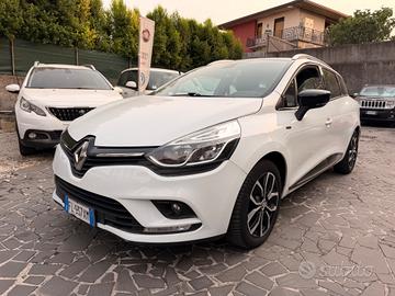 Renault Clio Sporter dCi 8V 90 CV Moschino Life