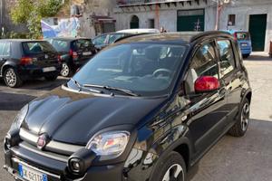 FIAT Panda cross RED hybrid 2022 ibrida