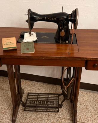 Macchina da cucire SINGER 15K88
