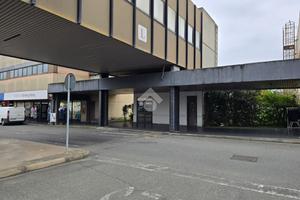 NEGOZIO A SETTIMO TORINESE