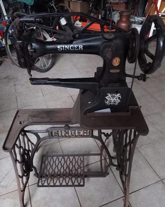 Macchina da cucire per calzolai Singer vintage