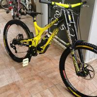commencal dh v4 supreme 2017