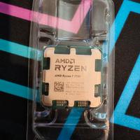 Processore CPU AMD Ryzen 7 7700
