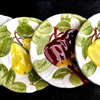 Set di piatti ceramica volumetrico di frutta