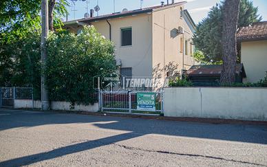 TRILOCALE CON INGRESSO INDIPENDENTE