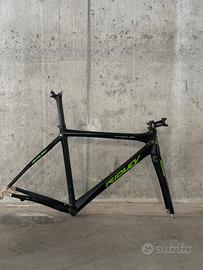Telaio ridley 54 crepato