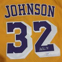 maglia autografato magic Johnson 