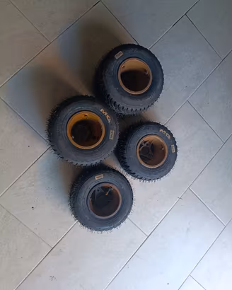 cerchi e gomme rain kart