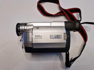 Telecamera miniDV JVC mod.GR-DLV 107 con accessori