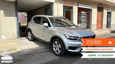 VOLVO XC40 (2017-->) XC40 D4 AWD Geartronic Mom...